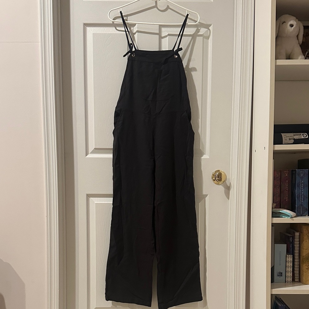 Chic Black Women's Jumpsuit